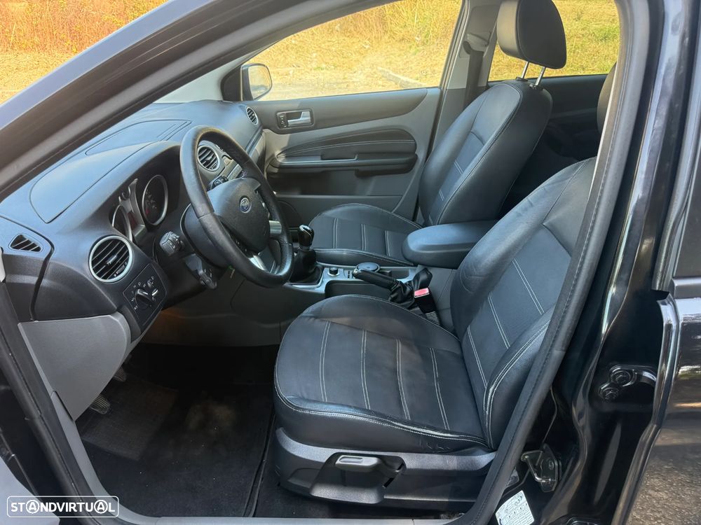 Ford Focus SW 1.6 TDCi Titanium - 7