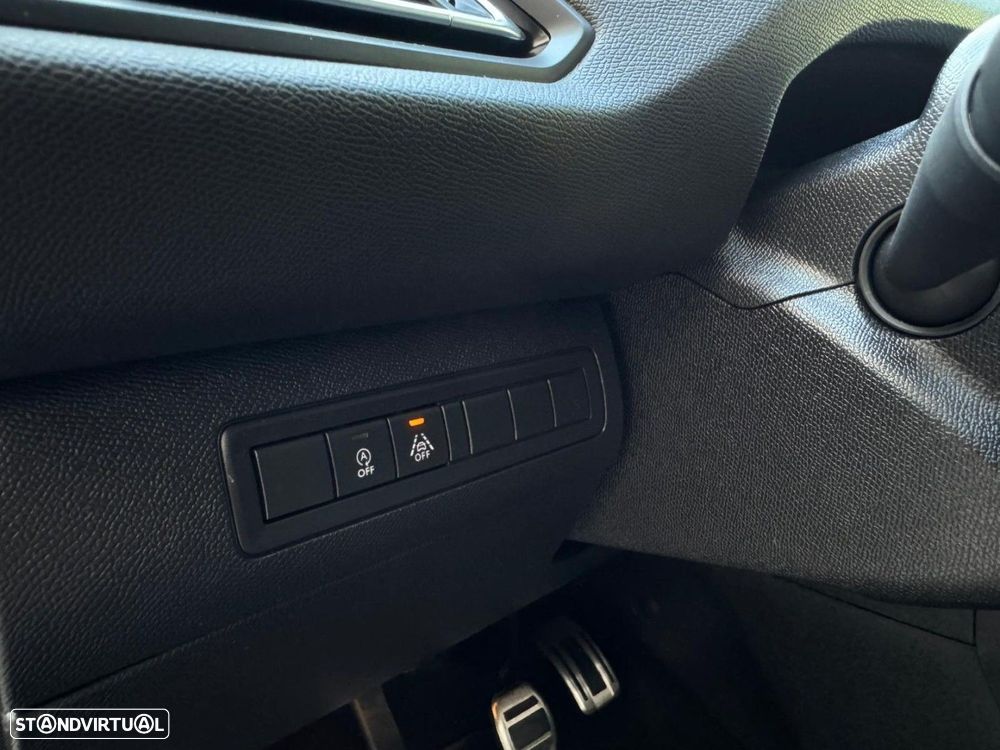 Peugeot 308 1.2 PureTech GT Line - 14