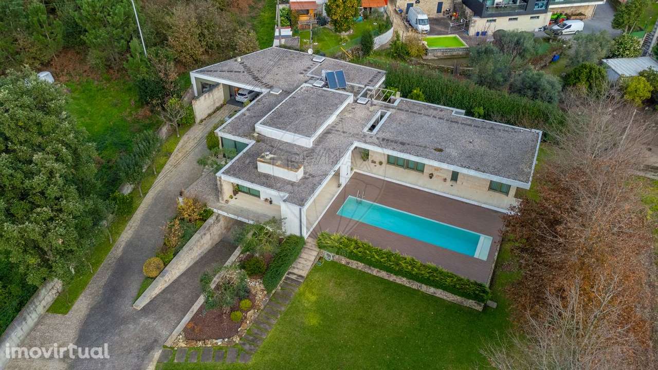 Moradia T4 para venda - Grande imagem: 2/50