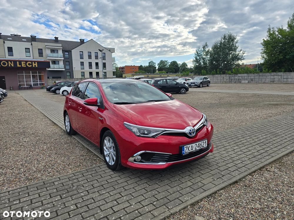 Toyota Auris Hybrid 135 Prestige - 3