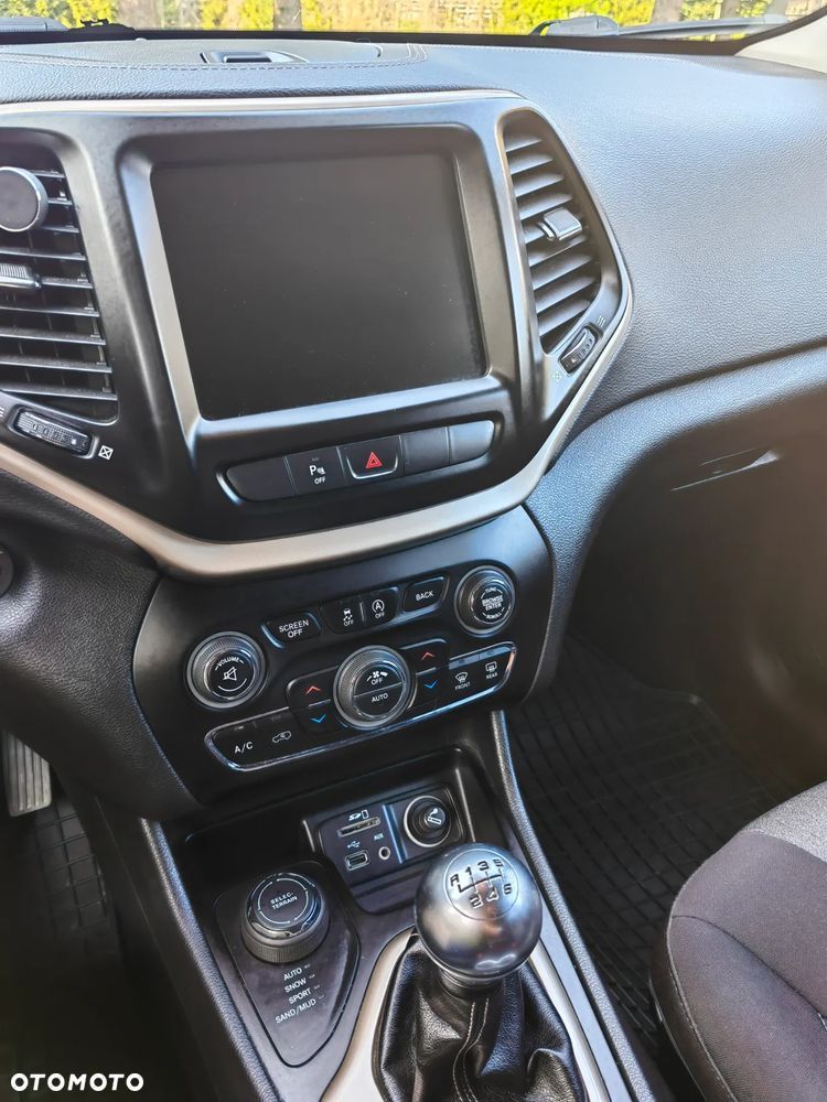 Jeep Cherokee 2.0 Multijet Longitude - 11