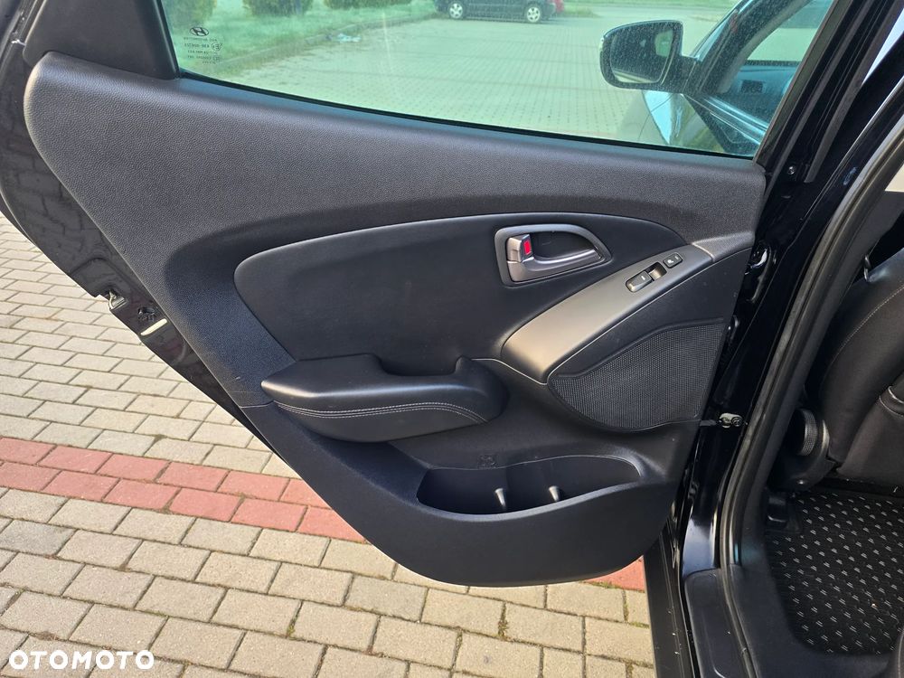 Hyundai ix35 1.6 2WD blue Comfort - 21