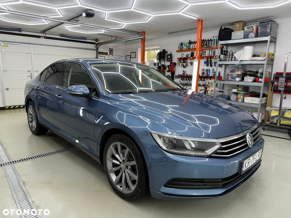 Volkswagen Passat 2.0 TDI BMT Comfortline - 1