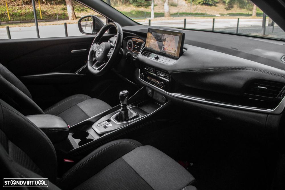 Nissan Qashqai 1.3 DIG-T MHEV N-Connecta - 26