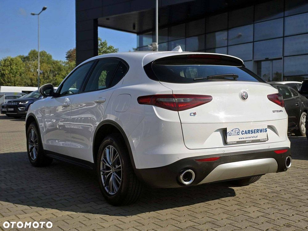 Alfa Romeo Stelvio 2.0 Turbo Business Q4 - 9