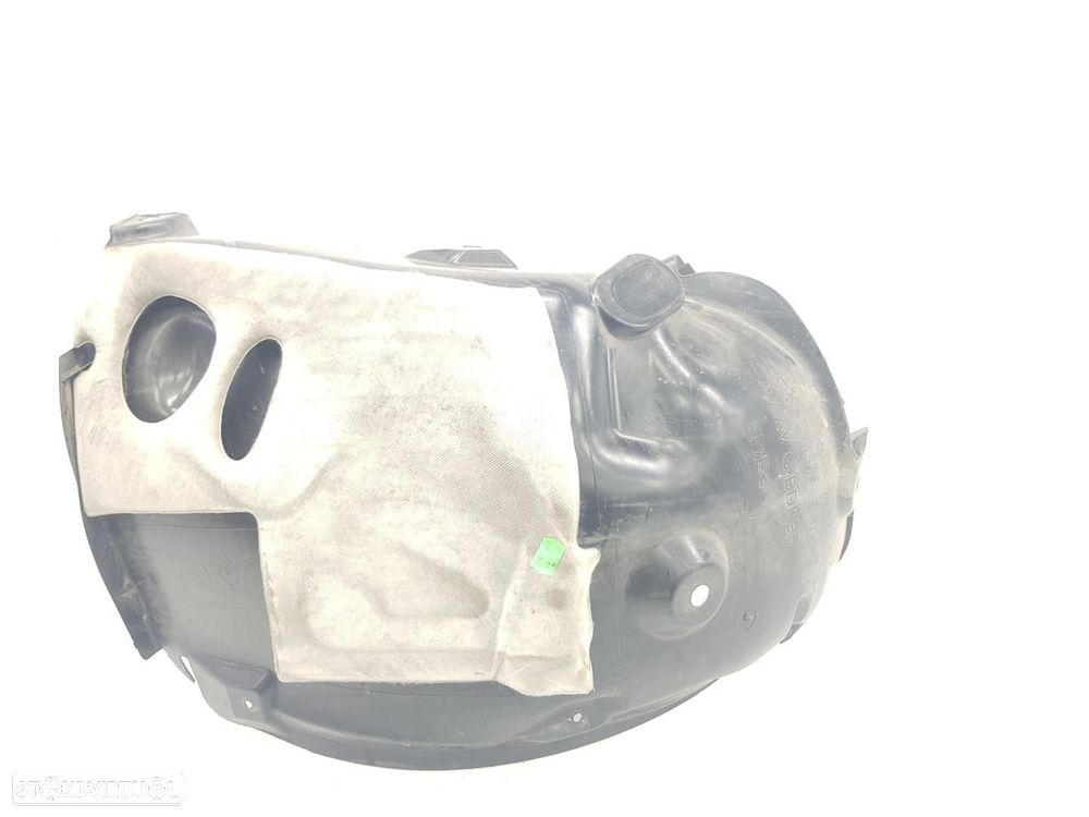 CAVA DA RODA RENAULT MEGANE III SPORT TOURER - 1