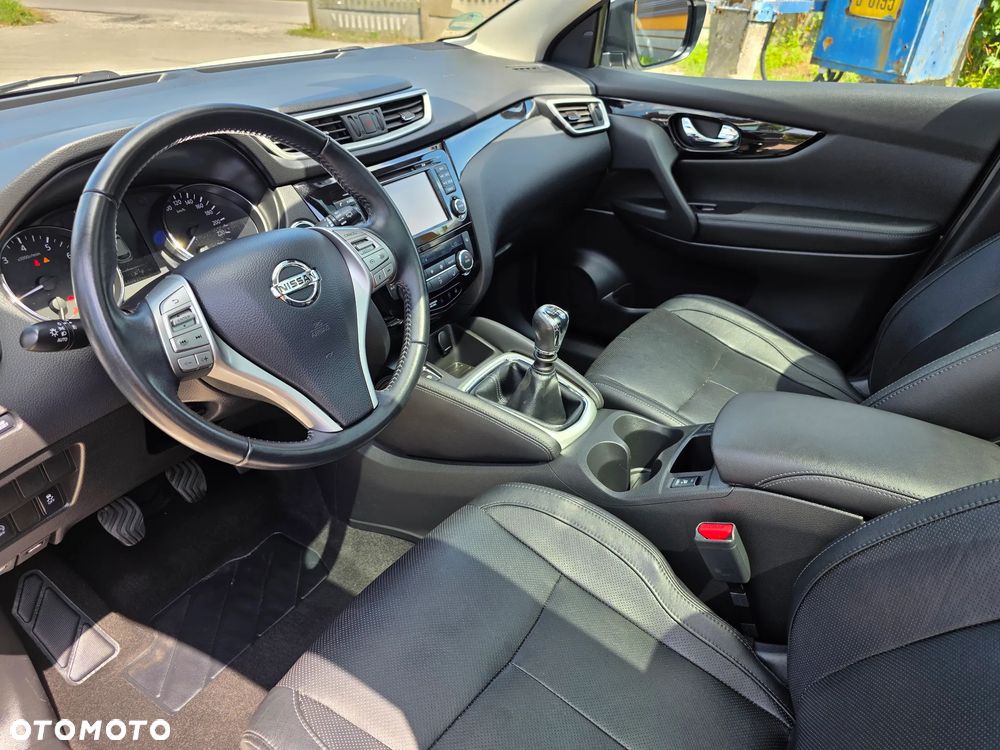 Nissan Qashqai 1.6 DIG-T Tekna - 17