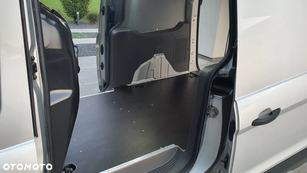 Ford Transit Connect - 29