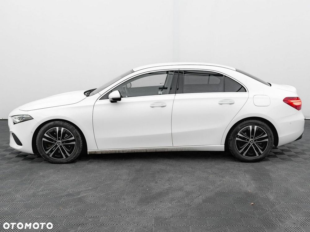 Mercedes-Benz Klasa A 200 d 4-Matic Progressive 8G-DCT - 9