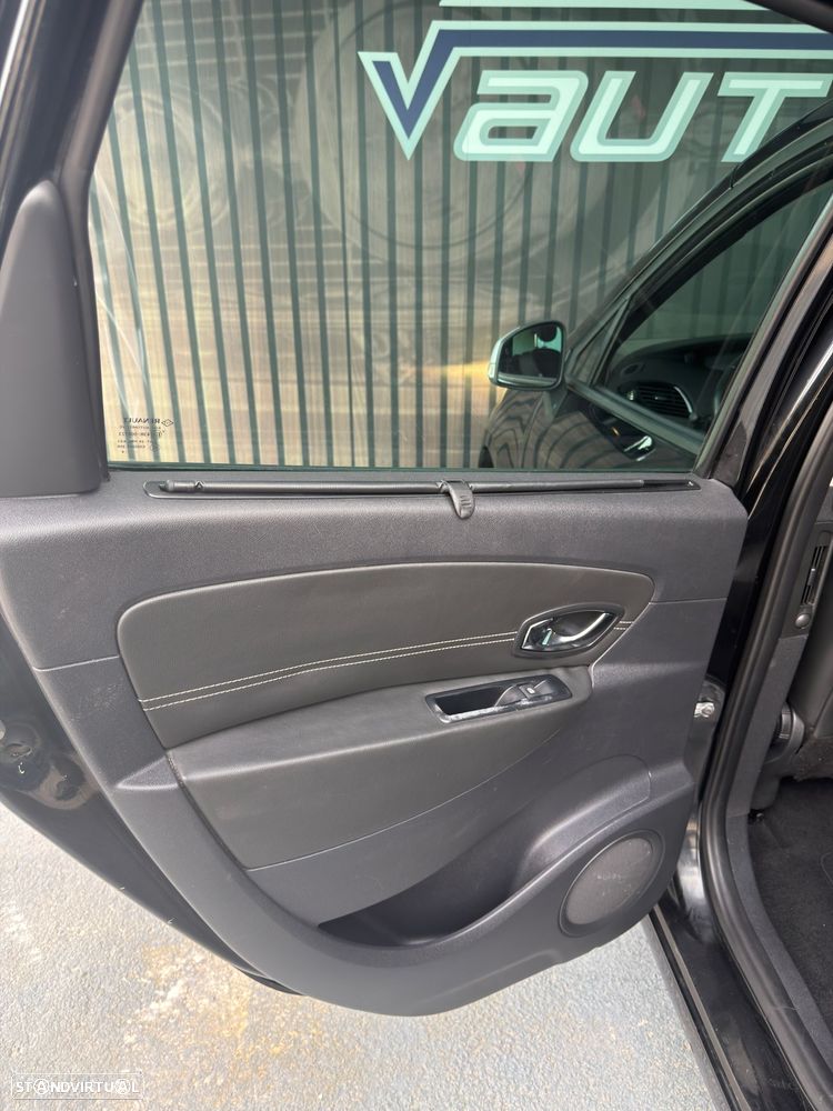 Renault Grand Scénic 1.5 dCi Bose Edition SS - 17