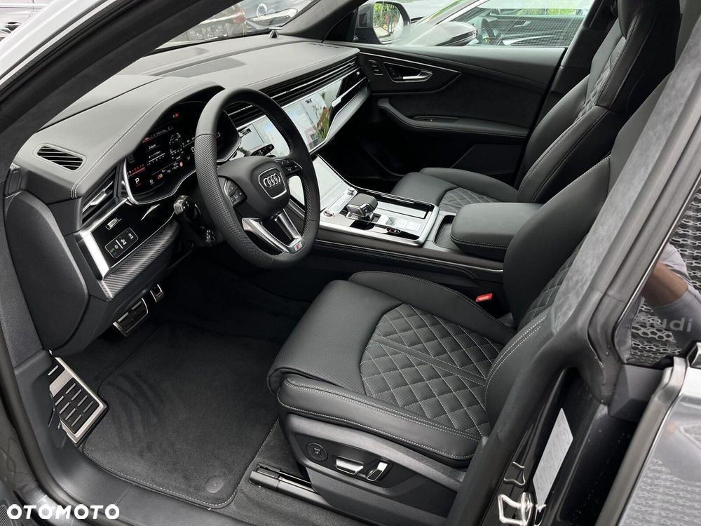 Audi SQ8 - 15
