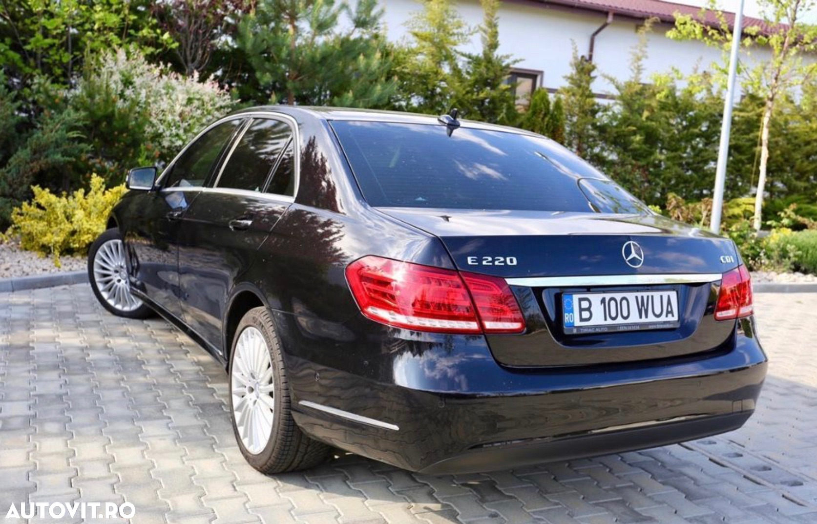 Mercedes-Benz E 220 CDI BlueEfficiency Aut. - 4