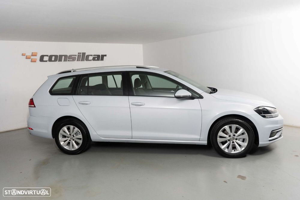 VW Golf Variant 1.6 TDi Confortline - 7