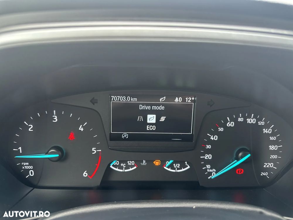 Ford Focus 1.5 EcoBlue Trend - 25