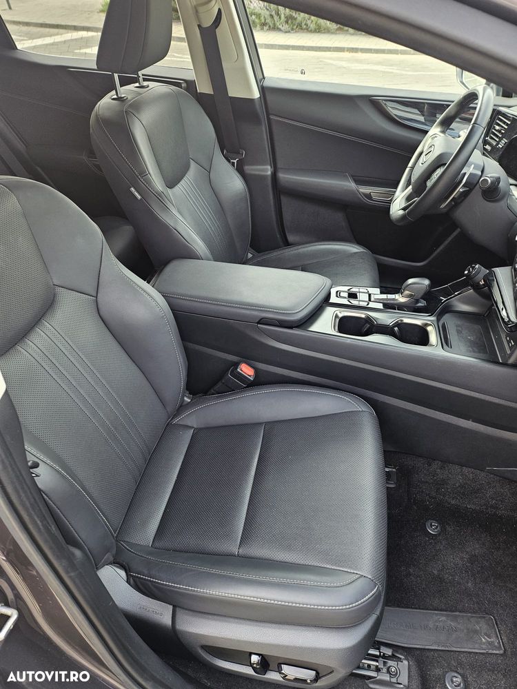 Lexus Seria NX - 11