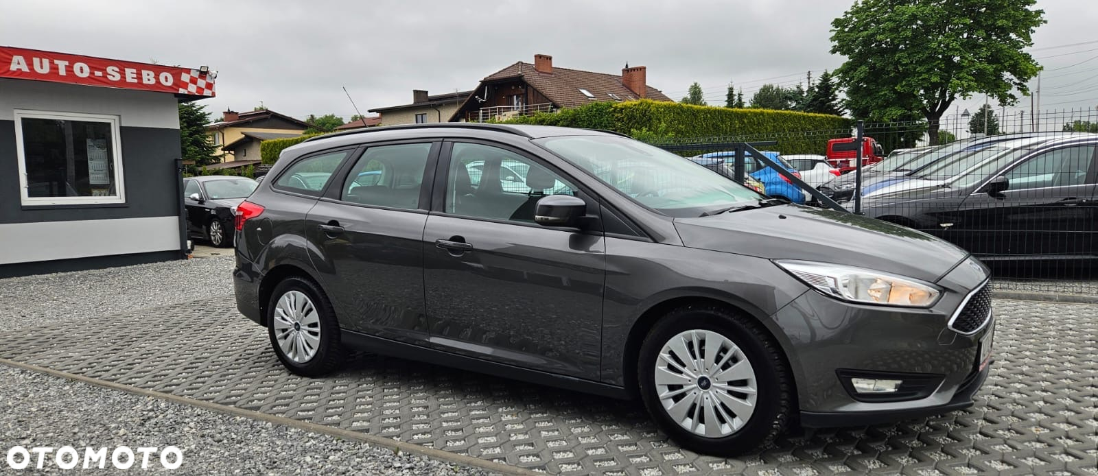 Ford Focus 1.0 EcoBoost Titanium - 8