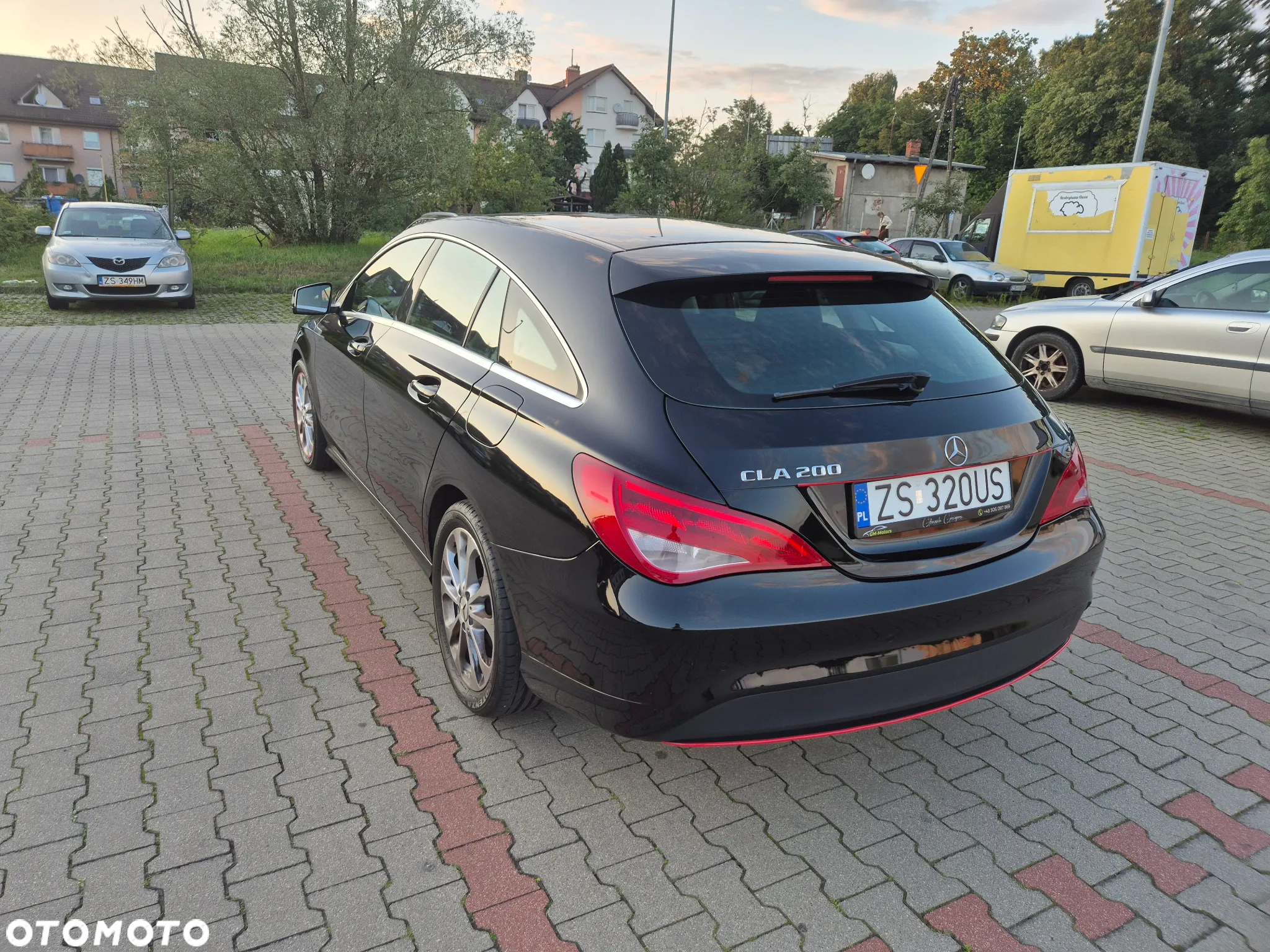 Mercedes-Benz CLA Shooting Brake 200 7G-DCT - 3