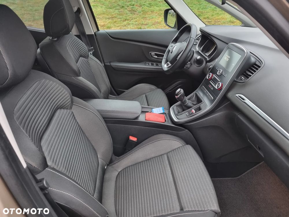 Renault Scenic ENERGY TCe 115 EXPERIENCE - 18