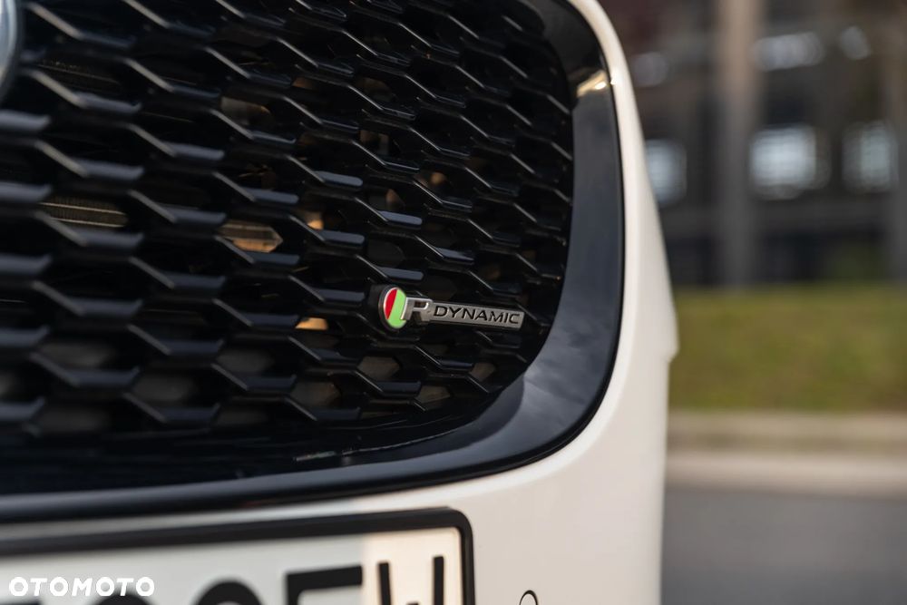 Jaguar E-Pace P250 AWD First Edition - 35
