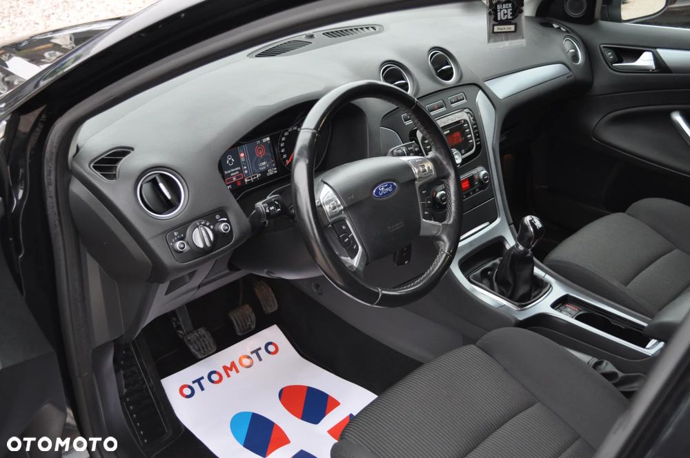 Ford Mondeo 2.0 Viva Titanium - 26