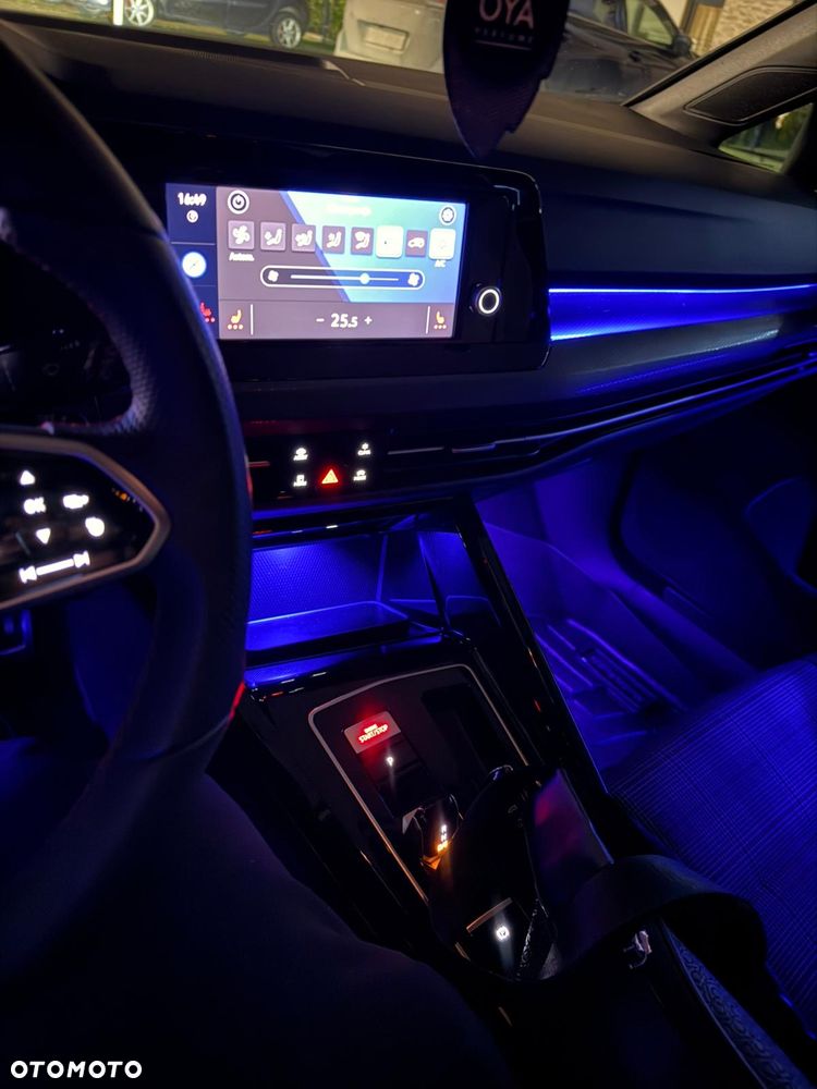 Volkswagen Golf 2.0 TSI OPF DSG GTI - 28