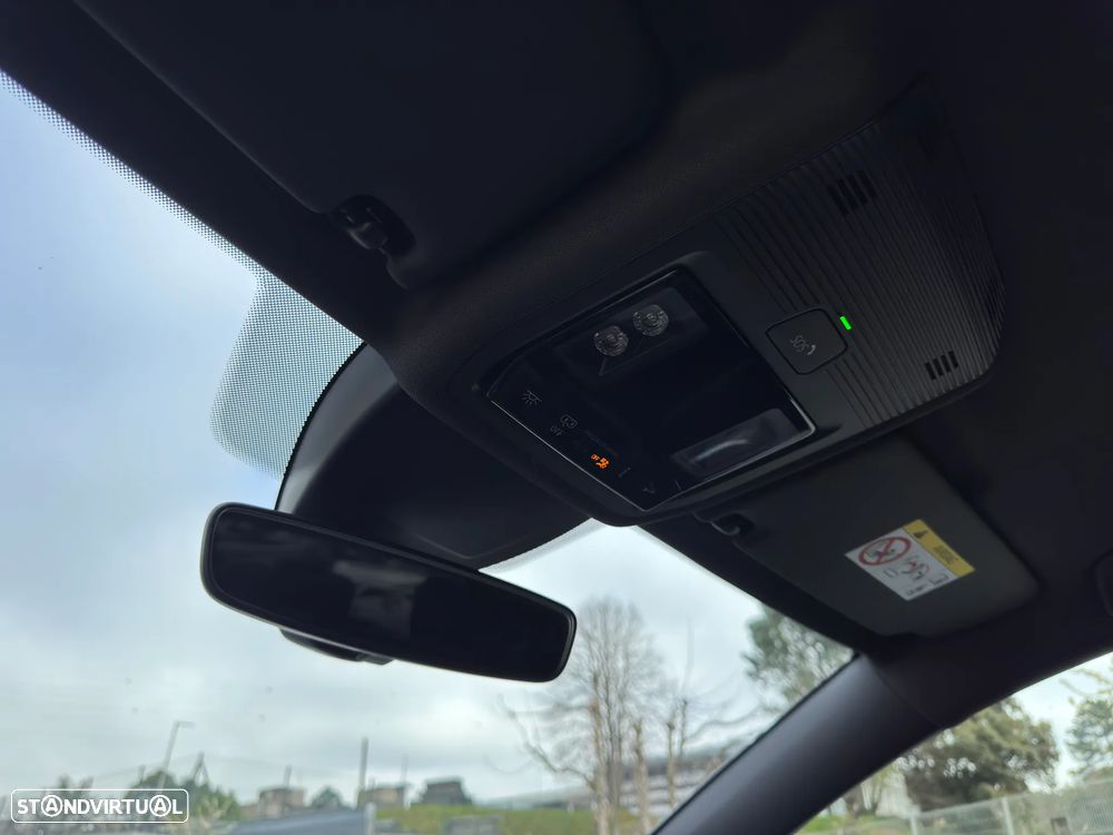 VW Golf 1.4 TSI GTE DSG - 24