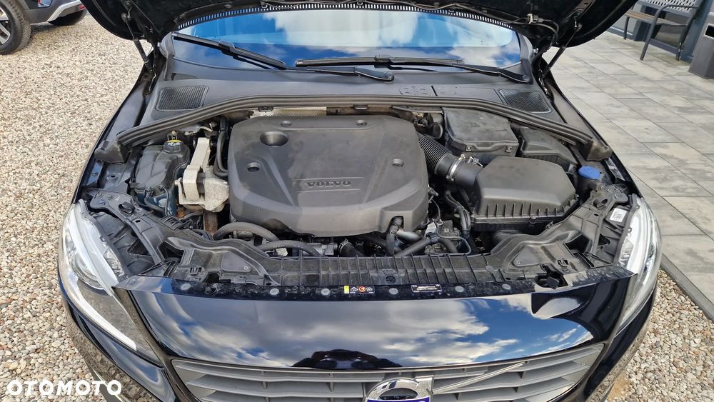 Volvo V60 D2 Kinetic - 36