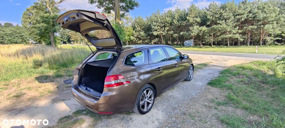 Peugeot 308 BlueHDi 150 Stop & Start Business-Line - 26