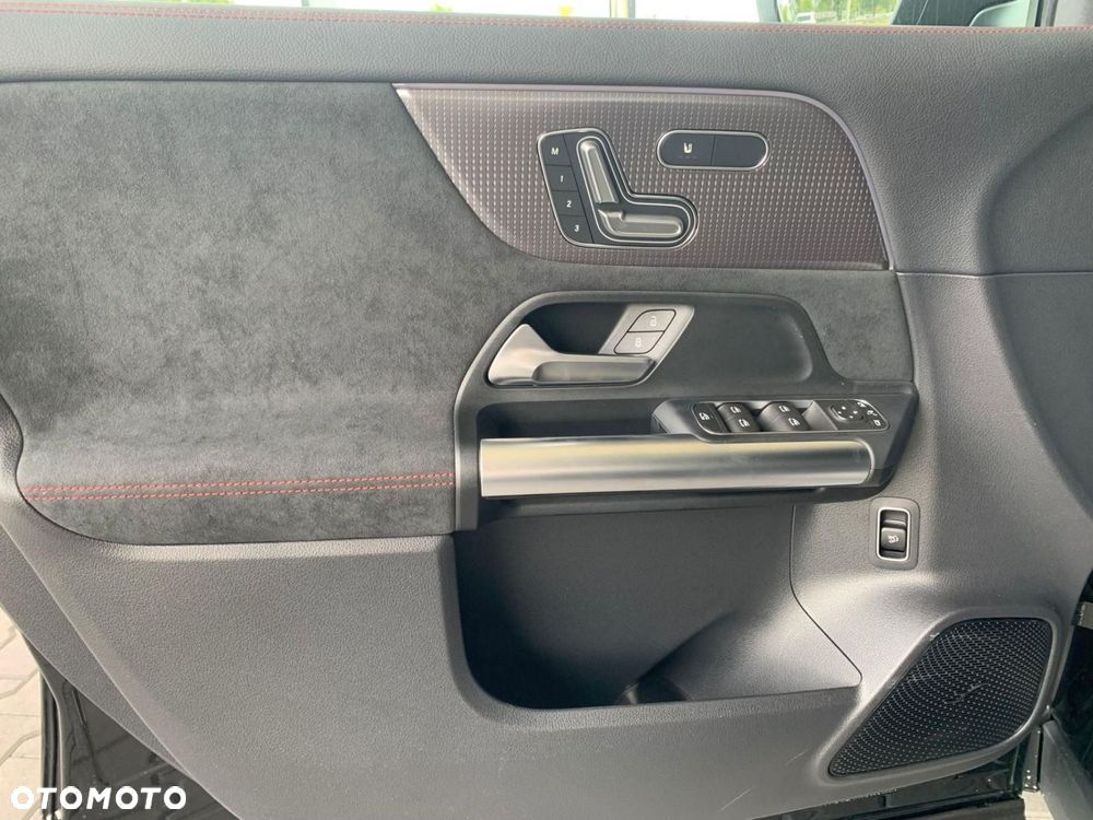 Mercedes-Benz EQA - 5