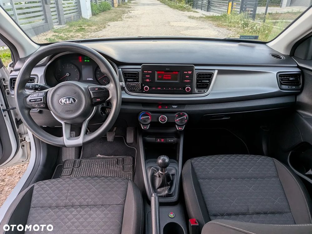 Kia Rio 1.2 M - 26