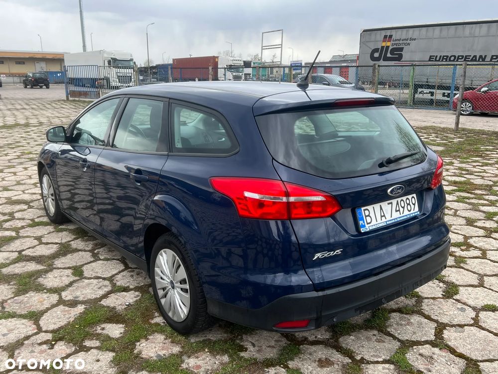 Ford Focus - 4