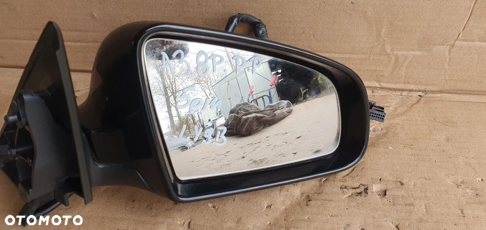 Lusterko zewnętrzne prawe Audi A3 8P 5 PIN LY9B - 7