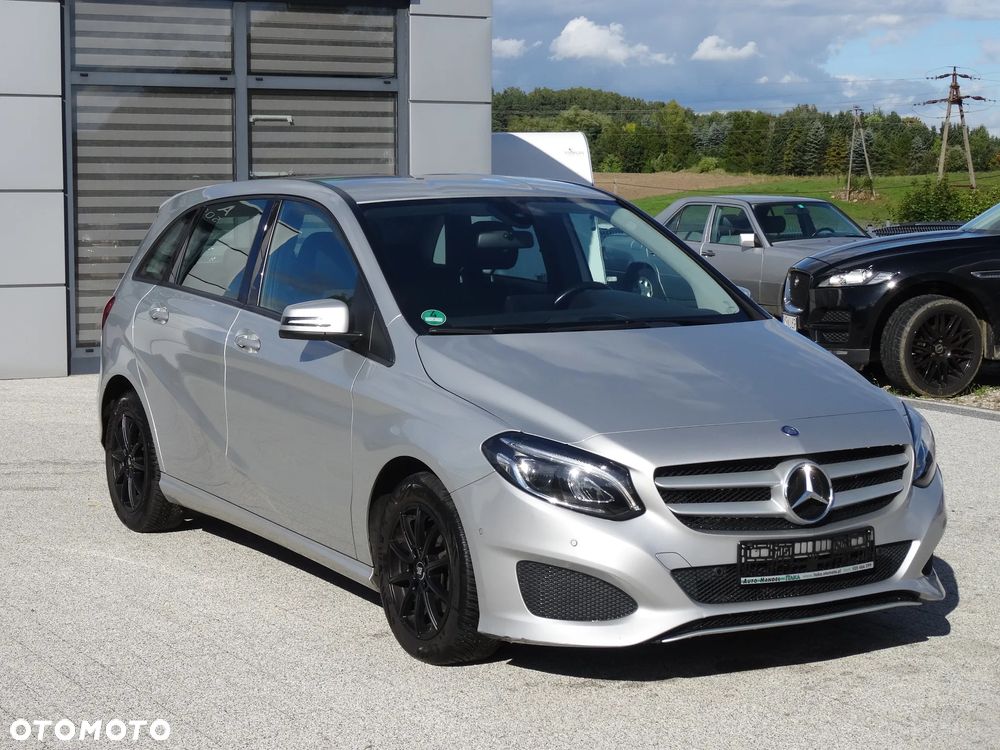 Mercedes-Benz Klasa B 180 (BlueEFFICIENCY)