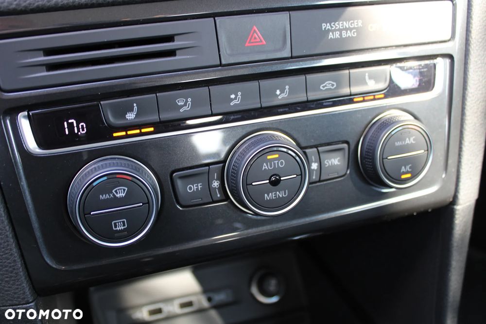 Volkswagen Golf Sportsvan - 19