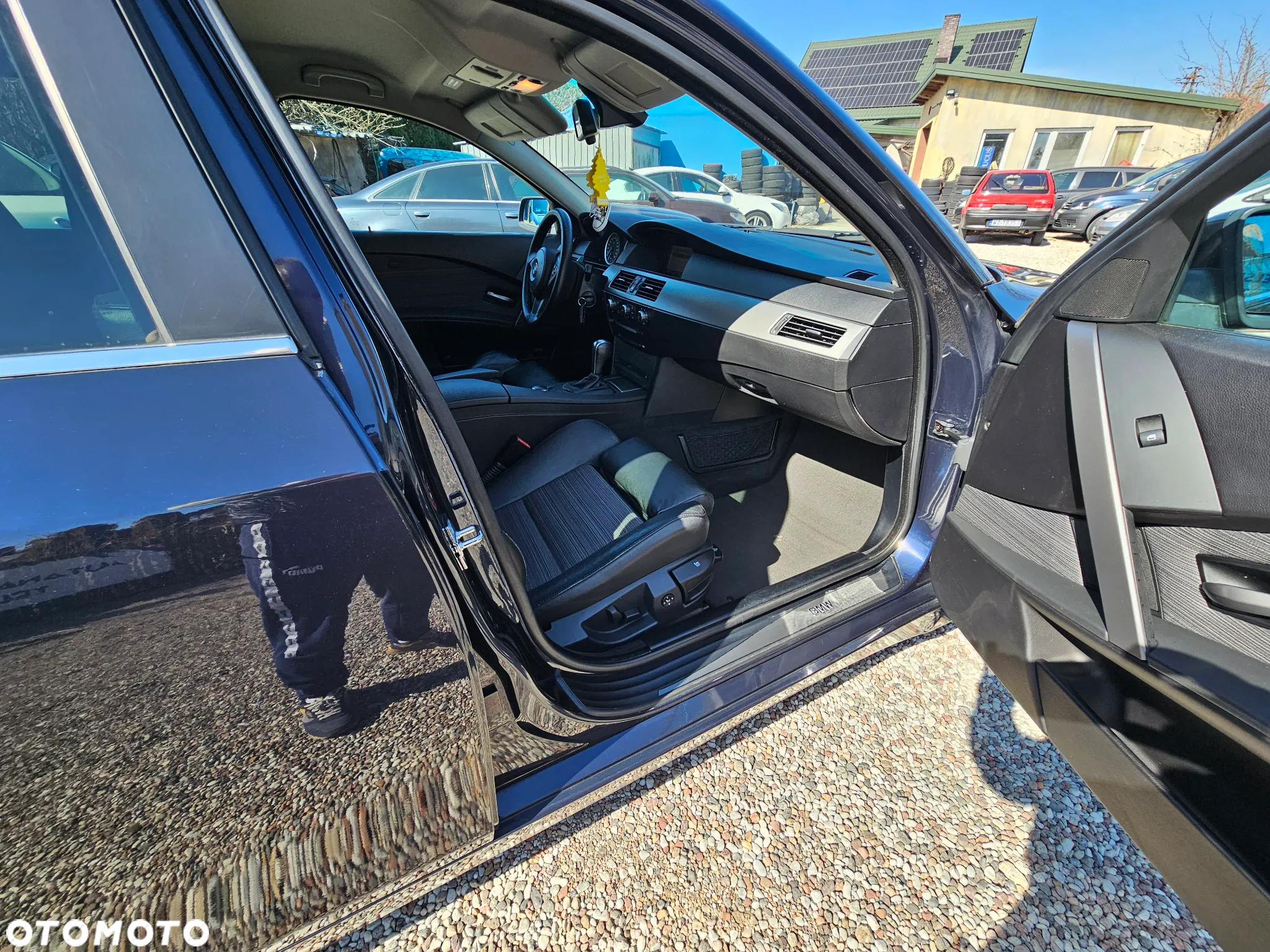 BMW Seria 5 530xi Touring - 6