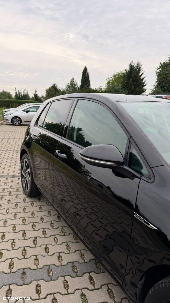 Volkswagen Golf - 14