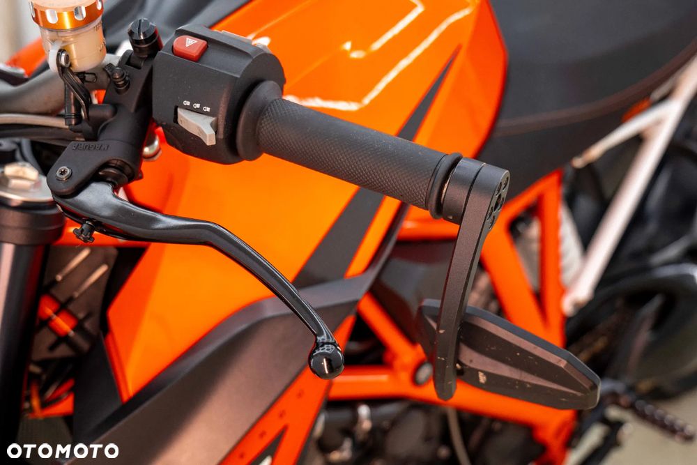 KTM Super Duke - 26