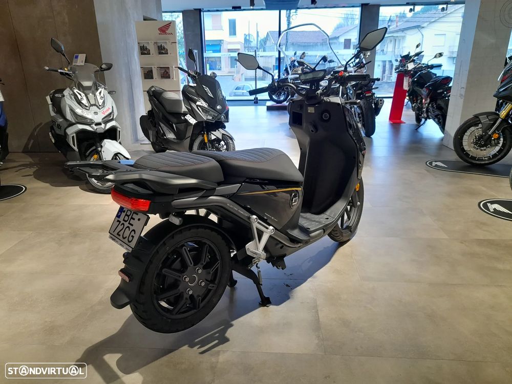 Super Soco CPx Pro - 4