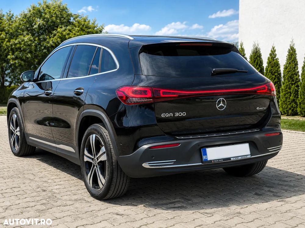 Mercedes-Benz EQA - 4