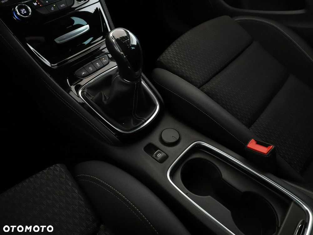 Opel Astra 1.4 Turbo Start/Stop Innovation - 31