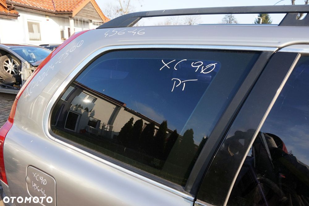 SZYBA KAROSERYJNA TYLNA PRAWA BOCZNA XC90 I 275  VOLVO 2002-2016 - 2