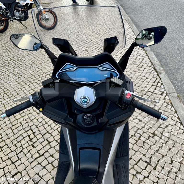 Sym Cruisym 300 - 12