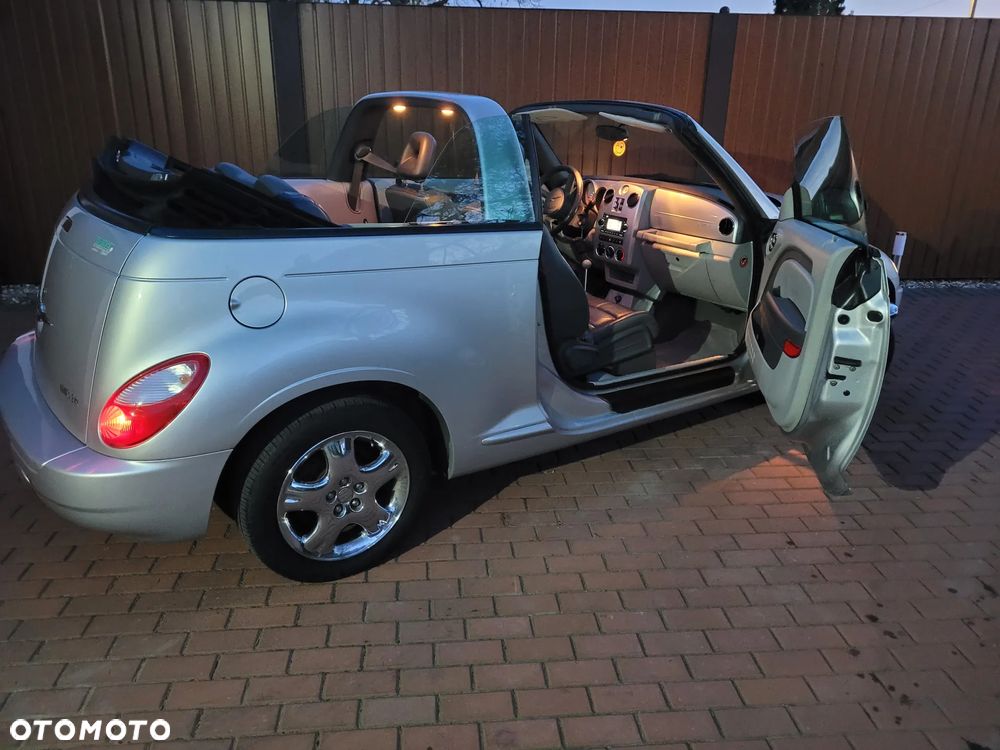 Chrysler PT Cruiser - 12