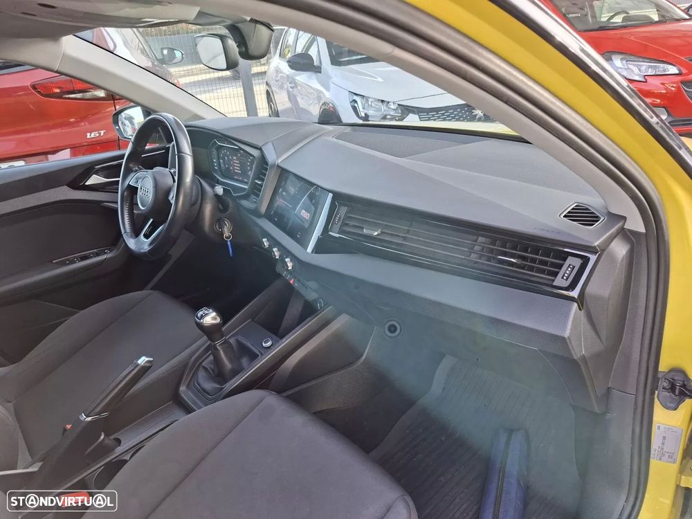 Audi A1 Sportback 30 TFSI S line - 35