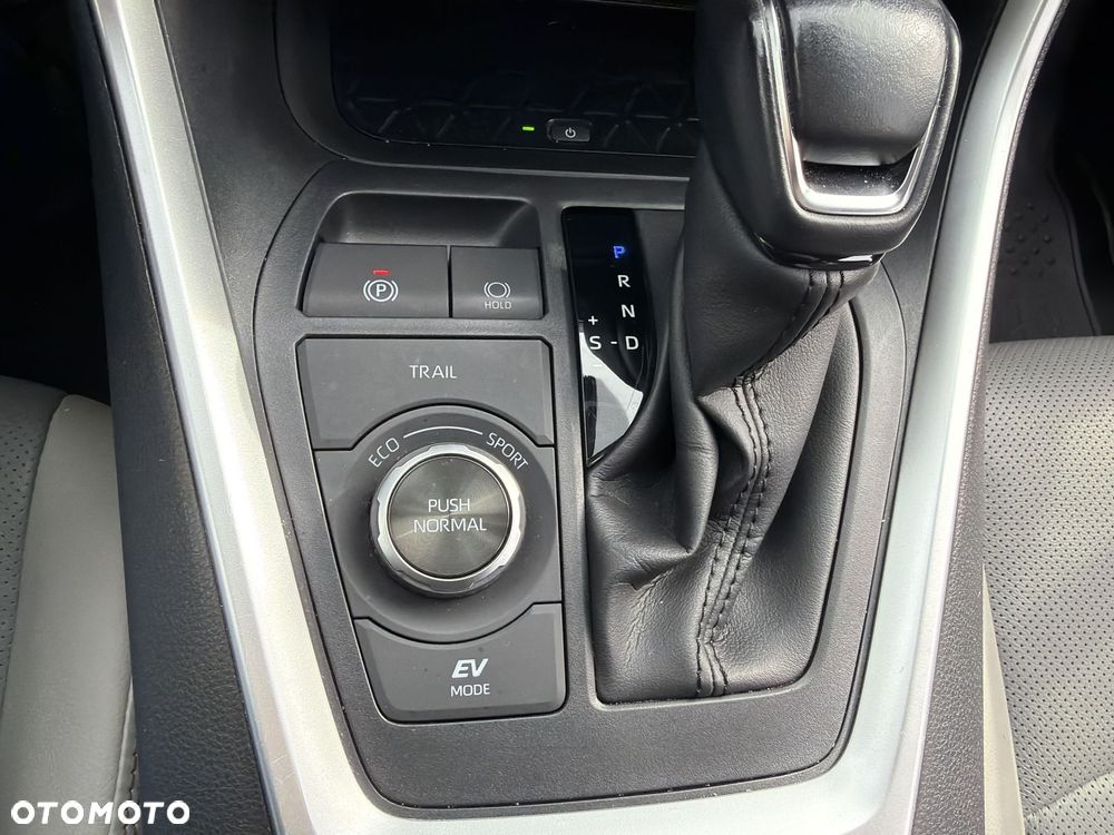 Toyota RAV4 2.5 Hybrid Executive 4x4 - 22