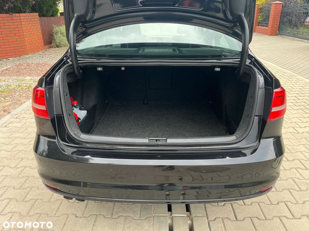 Volkswagen Jetta 2.0 TDI DPF BMT Comfortline - 15