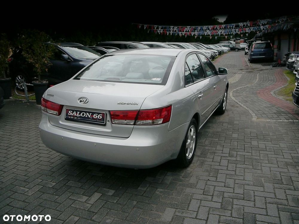 Hyundai Sonata 2.4 GLS - 5
