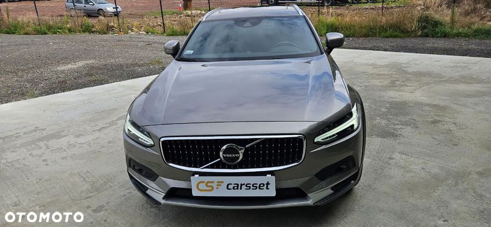 Volvo V90 Cross Country B4 D AWD Pro - 4