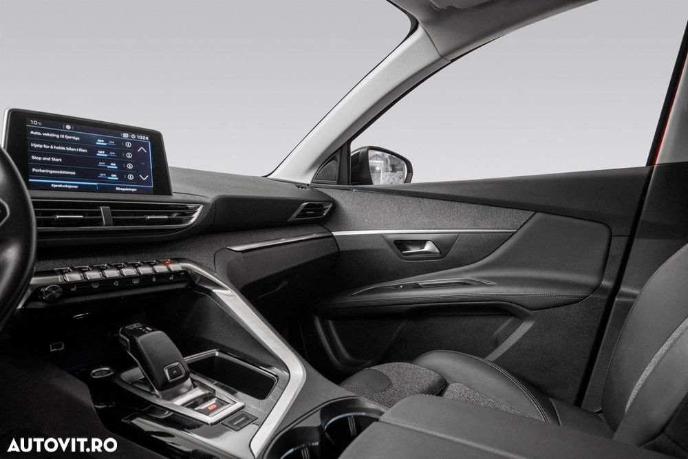 Peugeot 3008 1.5 BlueHDI S&S EAT8 Allure - 16