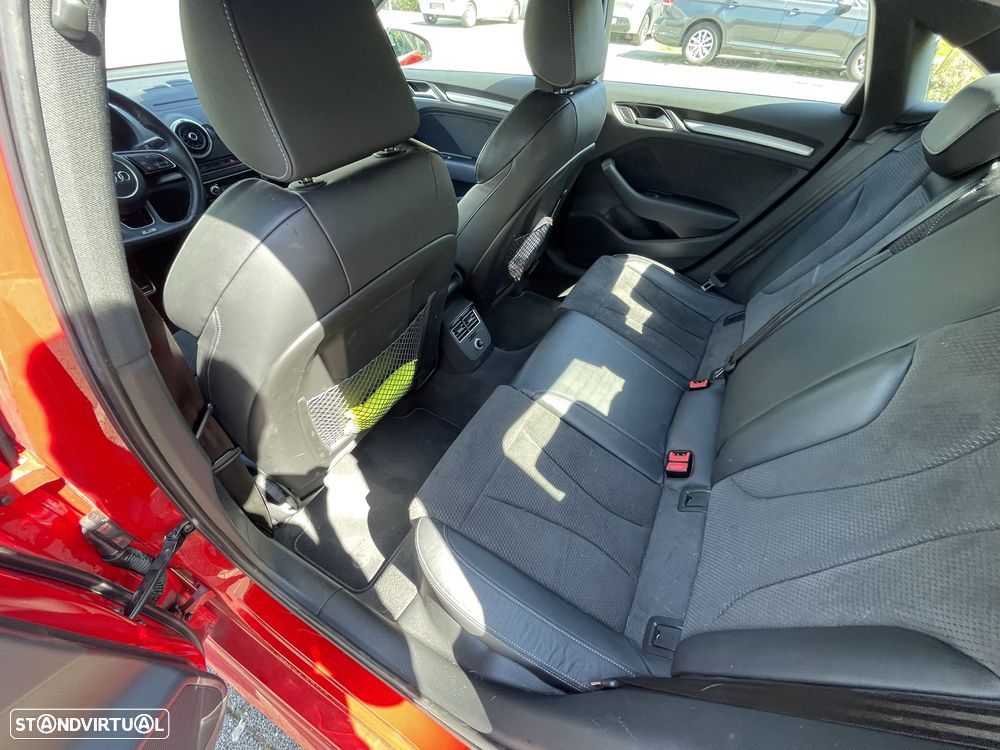 Audi A3 Sportback 1.5 TFSI cylinder on demand S tronic - 12